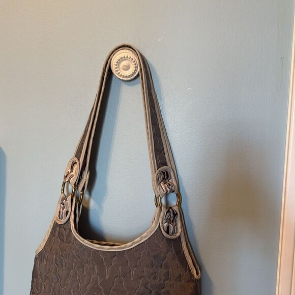 Cindy B Quilted Shoulder Bag - Picture 3 of 13